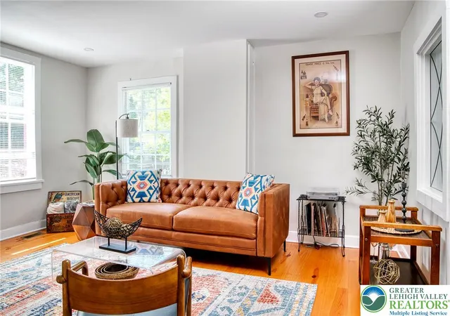 Homes for sale in Solebury, PA | 6169 Carversville Rd, Solebury, PA 18902 | MLS# 776491