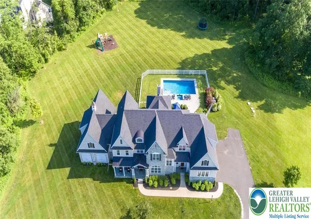 Photo 2 of Mansion for sale at 715 Arrowhead Ln, Breinigsville, PA 18031 | MLS# 776535 | Listing updated on 2026-05-06