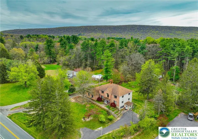 Homes for sale in Ross Twp, PA | 7494 Mount Eaton Rd, Ross Twp, PA 18353 | MLS# 776258