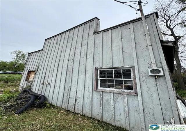 Homes for sale in Bethlehem Twp, PA | 3282 Easton Ave, Bethlehem Twp, PA 18020 | MLS# 776567