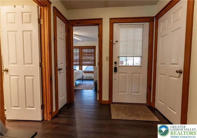 Photo 3 of Townhouse for sale at 412 Hickory Dr, Tannersville, PA 18372 | MLS# 776525 | Listing updated on 2026-07-29