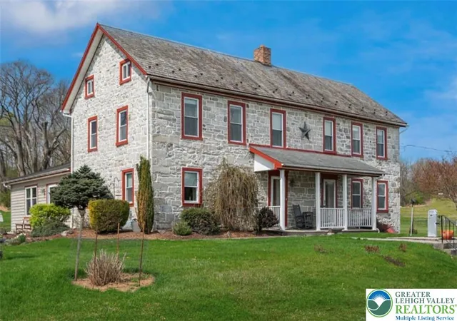Homes for sale in South Whitehall Twp, PA | 2534 Lapp Rd, South Whitehall Twp, PA 18104 | MLS# 775208