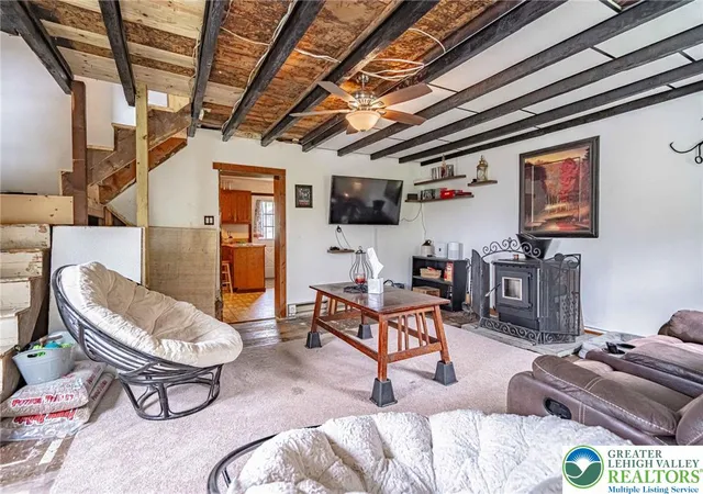 Homes for sale in Hellertown, PA | 2015 Leithsville Rd, Hellertown, PA 18055 | MLS# 776582