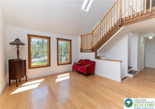 5th image of 57 Lake Ln, East Stroudsburg, PA 18301 | MLS# 776526
