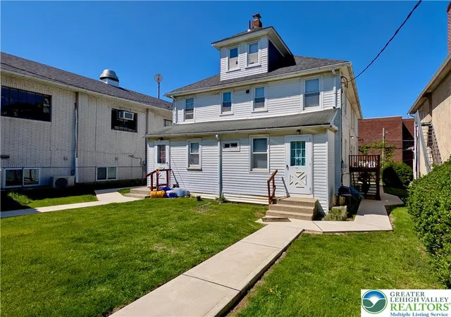 Homes for sale in Hellertown Boro, PA | 1083 Main St, Hellertown Boro, PA 18055 | MLS# 775935
