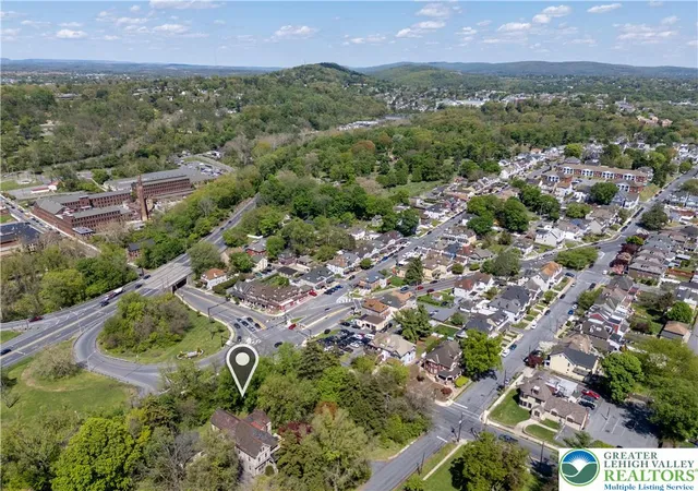 Homes for sale in Easton, PA | 1321 Bushkill St, Easton, PA 18042 | MLS# 775773