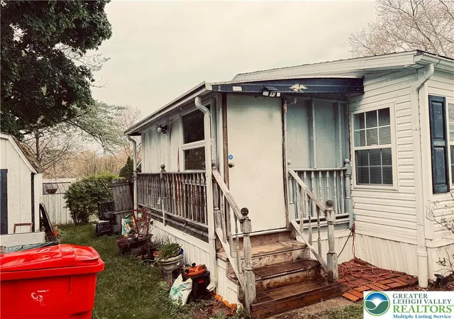 Homes for sale in Moore Twp, PA | 55 Sycamore Dr, Moore Twp, PA 18014 | MLS# 776726