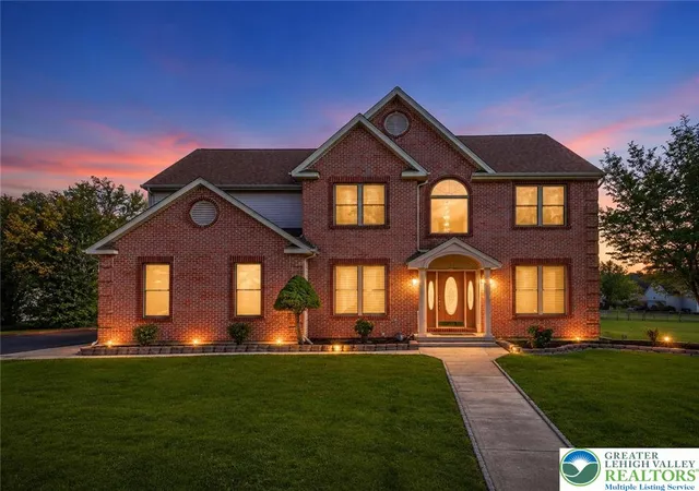 Photo 2 of Single family home for sale at 330 Indigo Way, Allentown, PA 18104 | MLS# 776124 | Listing updated on 2026-08-03