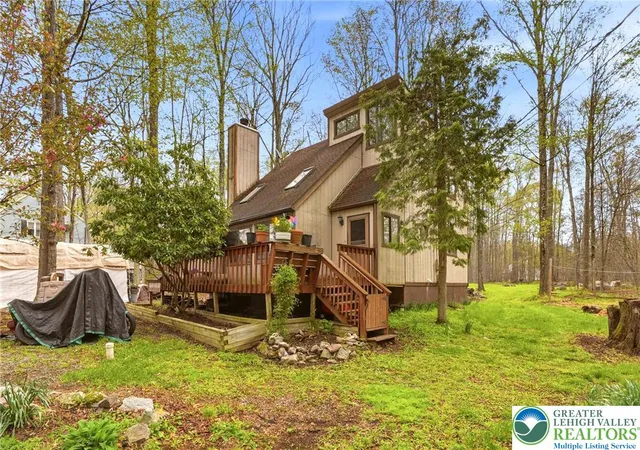Homes for sale in Coolbaugh Twp, PA | 2219 Maple Leaf Ct, Coolbaugh Twp, PA 18347 | MLS# 776776