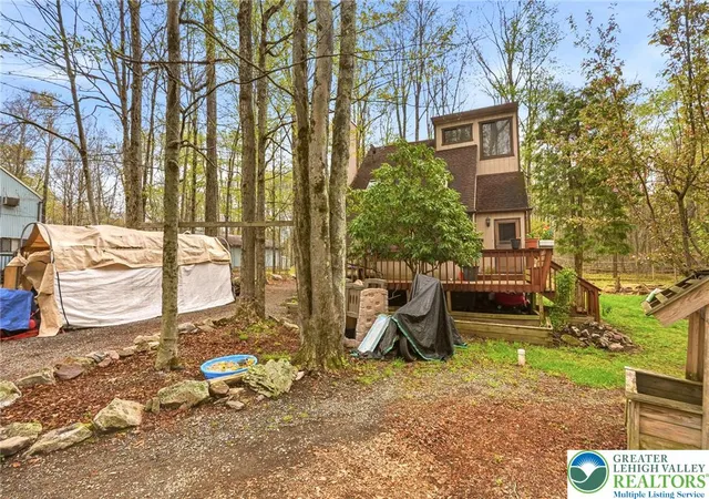 Homes for sale in Coolbaugh Twp, PA | 2219 Maple Leaf Ct, Coolbaugh Twp, PA 18347 | MLS# 776776