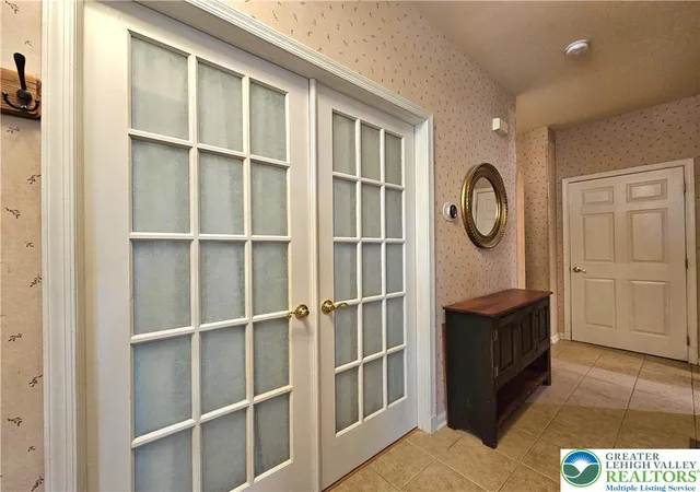 Homes for sale in Palmer Twp, PA | 127 Willow Dr, Palmer Twp, PA 18045 | MLS# 776362