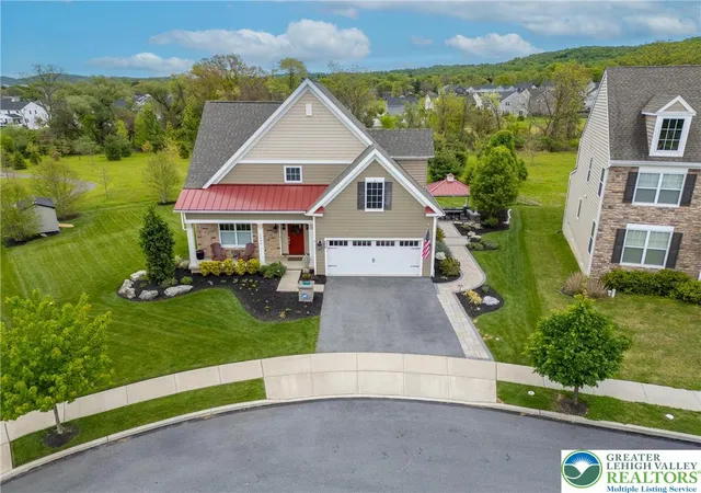 Homes for sale in Lower Macungie Twp, PA | 3525 Swabia Ct, Lower Macungie Twp, PA 18062 | MLS# 776890