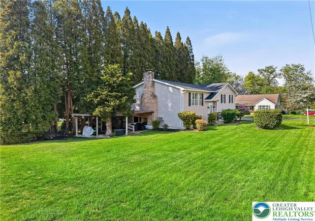 Photo 3 of Sale Pending at 3111 Forks St, Easton, PA 18045 | MLS# 776818 | Listing updated on 2026-07-13