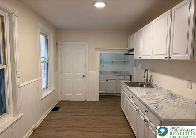 Photo 4 of Sale Pending at 823 N Penn St, Allentown, PA 18102 | MLS# 776869 | Listing updated on 2026-06-03