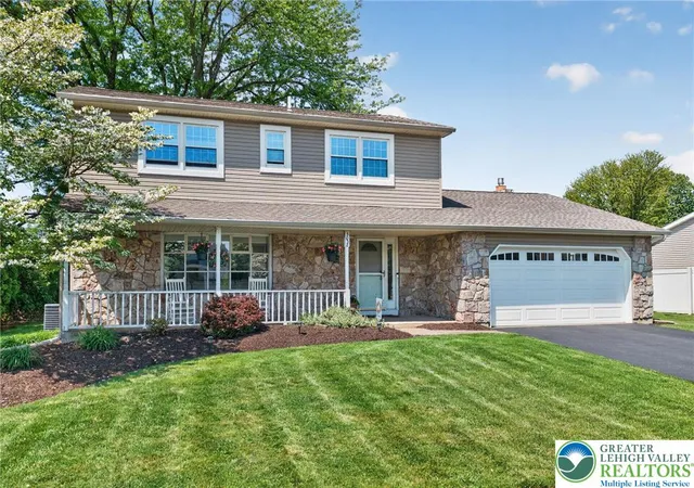 Homes for sale in Lower Macungie Twp, PA | 3038 Sequoia Dr, Lower Macungie Twp, PA 18062 | MLS# 776986
