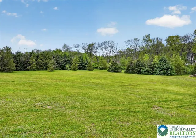 Homes for sale in Moore Twp, PA | 544 Bauer Rd, Moore Twp, PA 18014 | MLS# 776281