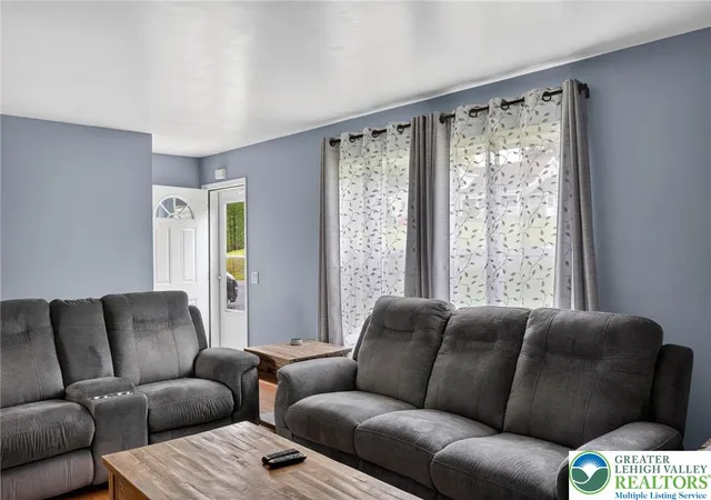 Homes for sale in Moore Twp, PA | 544 Bauer Rd, Moore Twp, PA 18014 | MLS# 776281