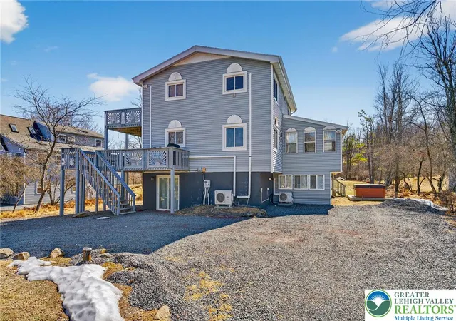 Listing Photo 3 - Condo for sale in building located at 24 Hopkins Cir, Albrightsville, PA 18210