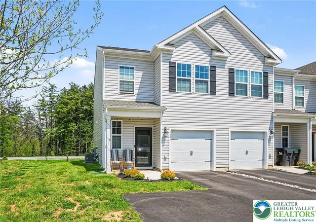 Homes for sale in Upper Macungie Twp, PA | 1131 Martin Rd, Upper Macungie Twp, PA 18031 | MLS# 777034