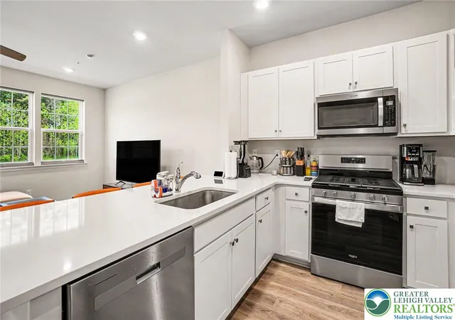 Homes for sale in Upper Macungie Twp, PA | 1131 Martin Rd, Upper Macungie Twp, PA 18031 | MLS# 777034