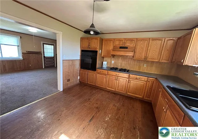 Homes for sale in Moore Twp, PA | 544 Moorestown Dr, Moore Twp, PA 18014 | MLS# 777036