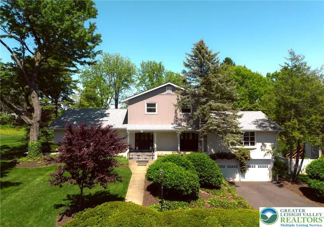 Homes for sale in South Whitehall Twp, PA | 3523 Lindberg Ave, South Whitehall Twp, PA 18103 | MLS# 777081