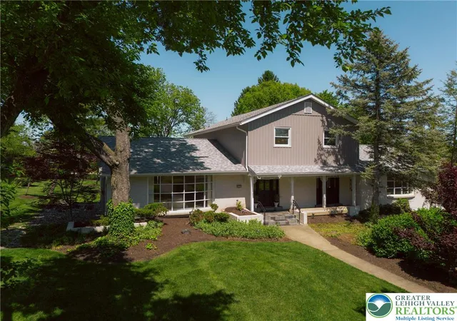 Homes for sale in South Whitehall Twp, PA | 3523 Lindberg Ave, South Whitehall Twp, PA 18103 | MLS# 777081