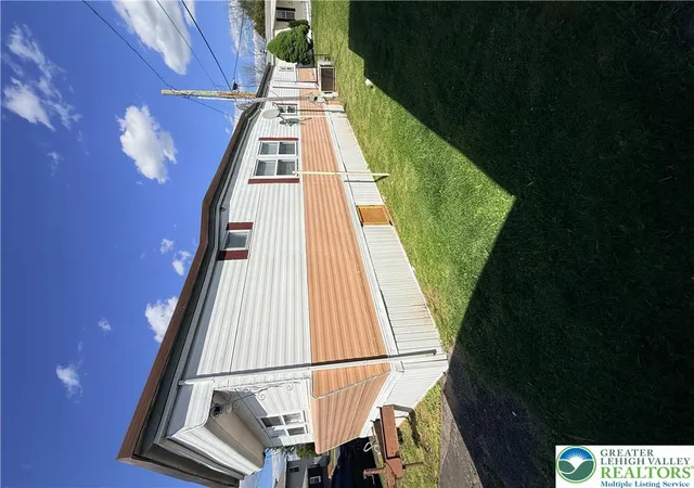 Photo 4 of Manufactured home for sale at 5200 Freemansburg Ave #12, Easton, PA 18045 | MLS# 777139 | Listing updated on 2026-07-26