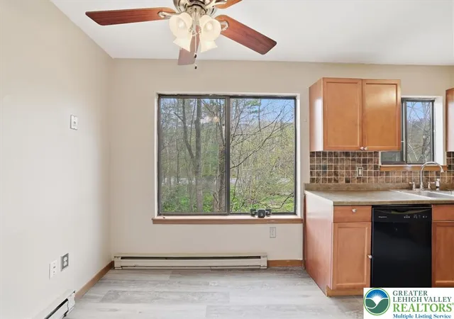 Homes for sale in Lehman Twp, PA | 227 Sedburgh Ct, Lehman Twp, PA 18324 | MLS# 777114