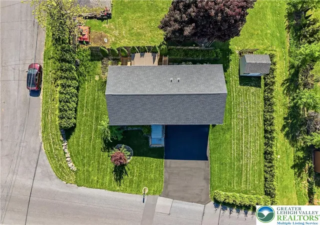 29th image of 1705 2nd, Bethlehem, PA 18020 | MLS# 777152