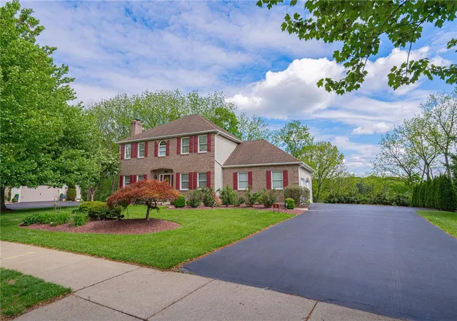Homes for sale in Palmer Twp, PA | 42 Clairmont Ave, Palmer Twp, PA 18045 | MLS# 777148