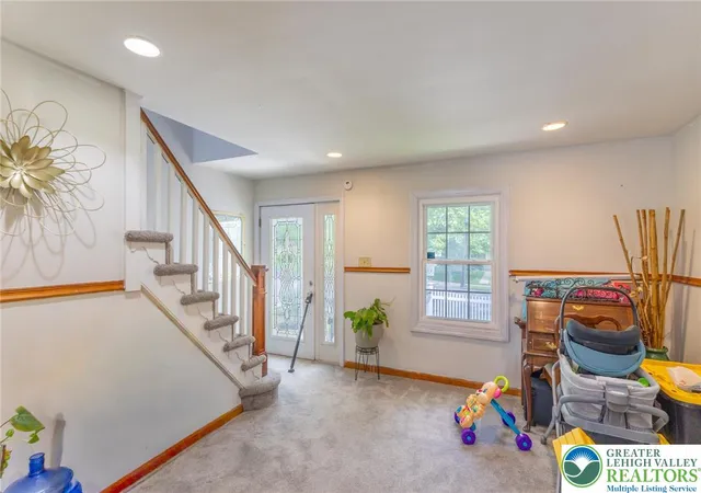 5th image of 852 N Irving St, Allentown, PA 18109 | MLS# 777060