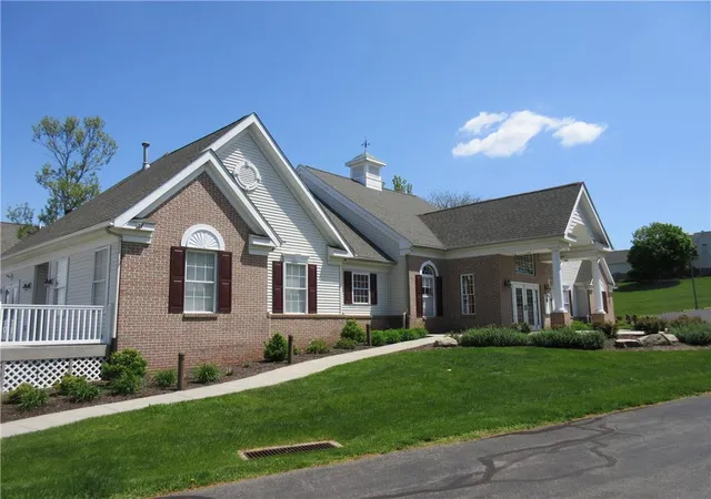 Homes for sale in Lower Macungie Twp, PA | 2430 Steeplechase Dr, Lower Macungie Twp, PA 18062 | MLS# 776627