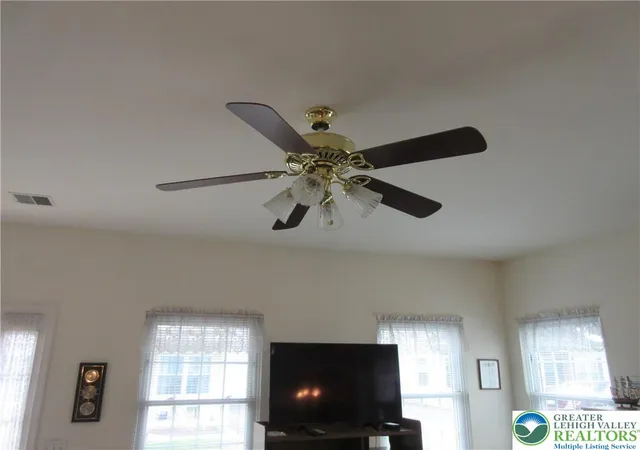 3rd image of 2430 Steeplechase Dr, Macungie, PA 18062 | MLS# 776627