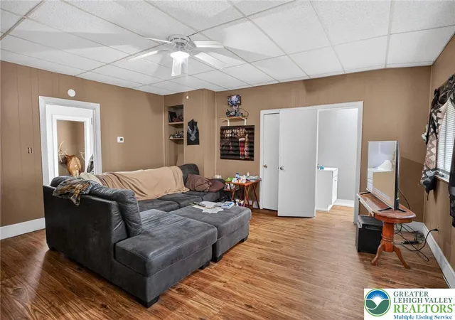 Homes for sale in Lehighton Boro, PA | 496 N 1St St, Lehighton Boro, PA 18235 | MLS# 776572