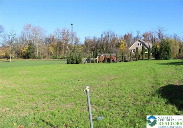 Homes for sale in Bethlehem, PA | 1837 Norwood St, Bethlehem, PA 18015 | MLS# 777282