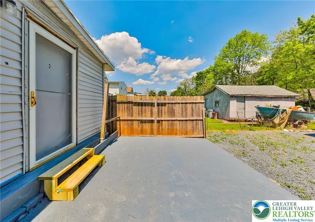 3rd image of 237 White St, Lehighton, PA 18235 | MLS# 777218