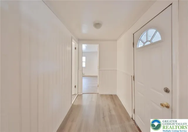 4th image of 237 White St, Lehighton, PA 18235 | MLS# 777218