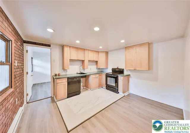 5th image of 237 White St, Lehighton, PA 18235 | MLS# 777218