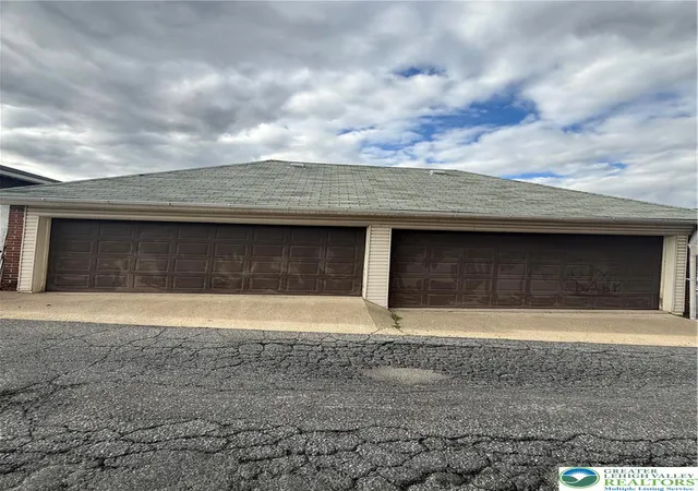 Homes for sale in Bethlehem City, PA | 1318 E 4th St, Bethlehem City, PA 18015 | MLS# 777432