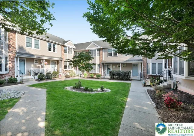 Homes for sale in Hanover Twp, PA | 3447 Park Pl, Hanover Twp, PA 18017 | MLS# 777407