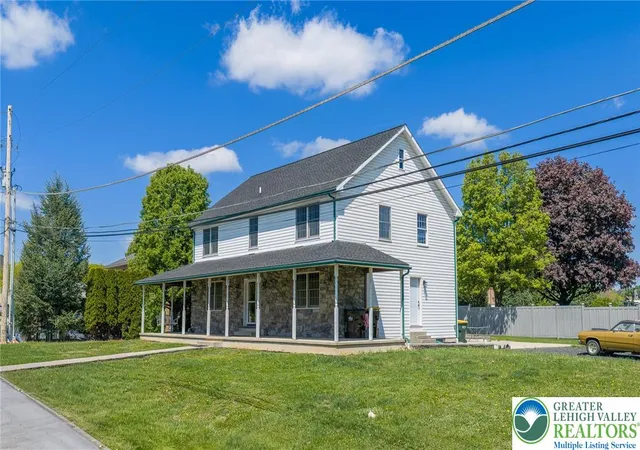 Photo 3 of Single family home for sale at 44 W 4th Street, Nazareth, PA 18064 | MLS# 776860 | Listing updated on 2026-07-07