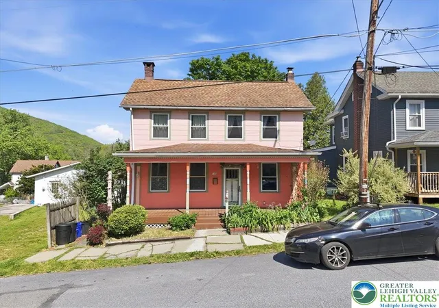 Homes for sale in Jim Thorpe Boro, PA | 115 South St, Jim Thorpe Boro, PA 18229 | MLS# 777347