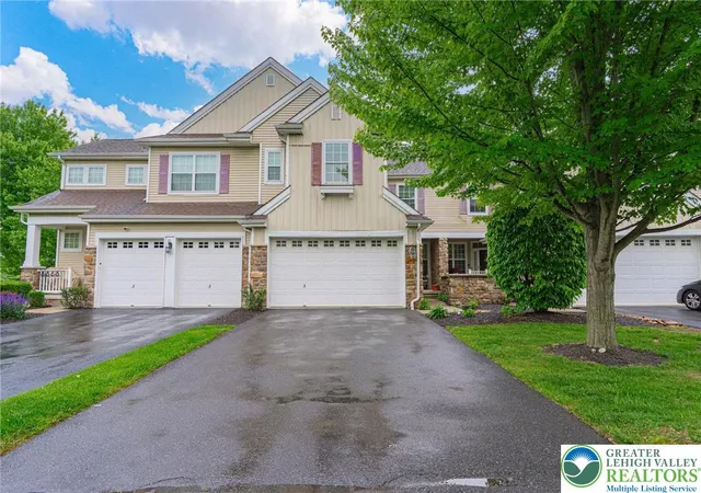 Homes for sale in Forks Twp, PA | 973 Iron Lane, Forks Twp, PA 18040 | MLS# 777526