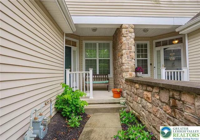 Homes for sale in Forks Twp, PA | 973 Iron Lane, Forks Twp, PA 18040 | MLS# 777526