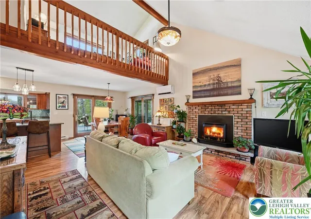 Homes for sale in Milford, PA | 342 Gold Key Rd, Milford, PA 18337 | MLS# 777495