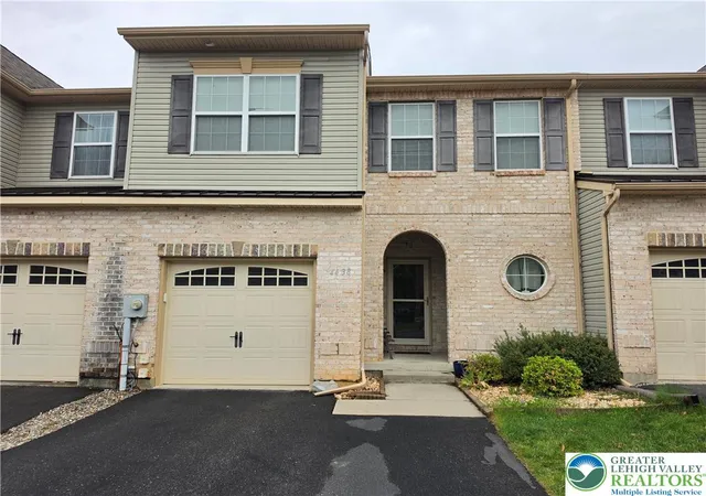 Homes for sale in Lower Nazareth Twp, PA | 4438 Elmwood Dr, Lower Nazareth Twp, PA 18064 | MLS# 777558