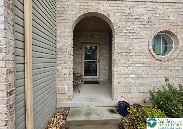 Homes for sale in Lower Nazareth Twp, PA | 4438 Elmwood Dr, Lower Nazareth Twp, PA 18064 | MLS# 777558
