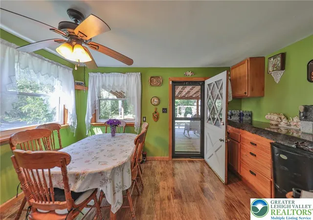 5th image of 331 Cranberry Creek Rd, Paradise Twp, PA 18326 | MLS# 777230