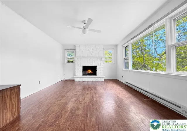 Homes for sale in Tobyhanna Twp, PA | 183 Island Dr, Tobyhanna Twp, PA 18334 | MLS# 777582